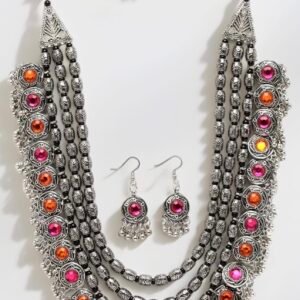Neckless fancy
